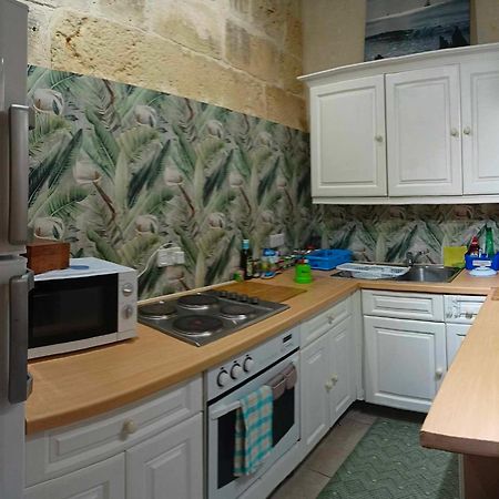 Arthome - Guest Rooms Арб Екстер'єр фото