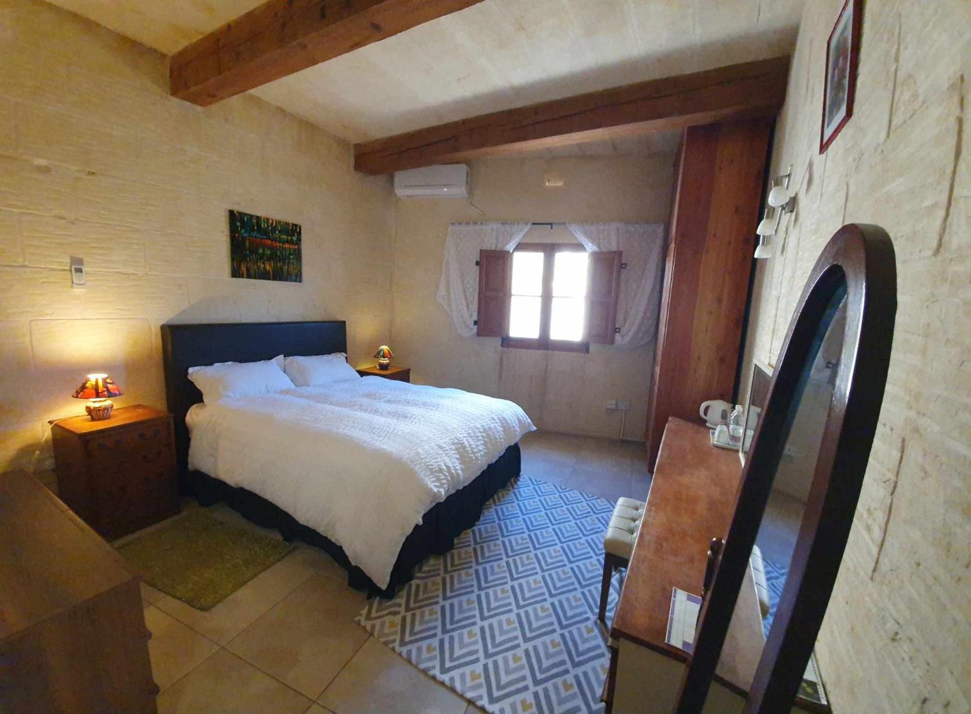Arthome - Guest Rooms Арб Екстер'єр фото