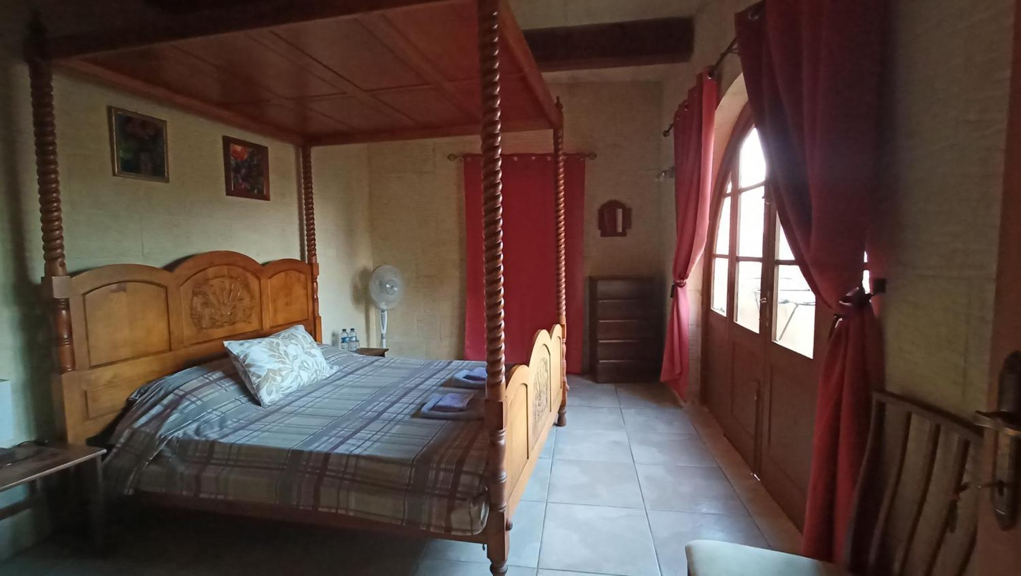 Arthome - Guest Rooms Арб Екстер'єр фото