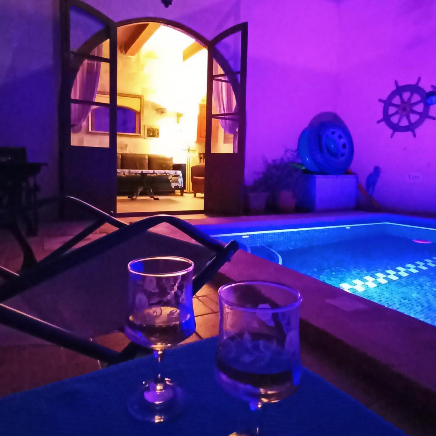 Arthome - Guest Rooms Арб Екстер'єр фото